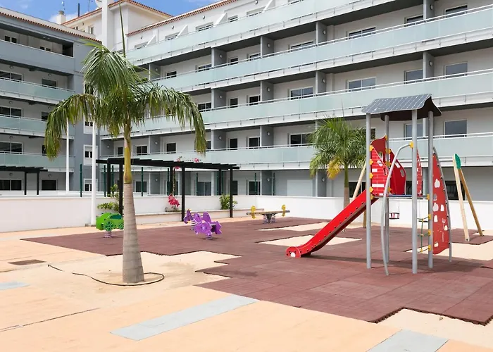 Home2book Charming In *